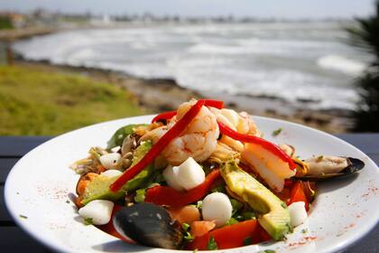Cualquiera sea el plato elegido, va a combinar a la perfección con una guarnición de verduras y hortalizas frescas cultivadas en el cordón frutihortícola marplatense