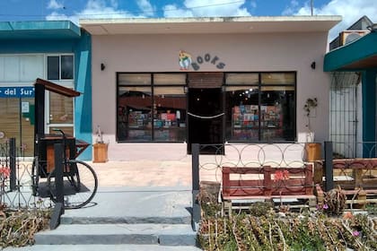 “Cuando abrimos nos trataban de locos", dice el librero Javier Fernández