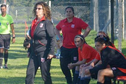 Cuando dirigía a la primera del club: ahora ejerce como manager.