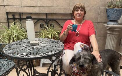 Cuando empezó a movilizarse por sus propios medios, Alejandra tomó una decisión trascendental: prescindir de las cuidadoras.