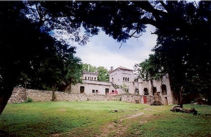 Cuando en 2011 Wilkins enfermó gravemente, pasó su recuperación por nueve meses en ese castillo (Foto: https://blog.mitica.tur.ar/)