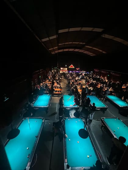 Cuándo es la Noche de los Juegos y qué bares participan con arcades, ping pong y scalextric