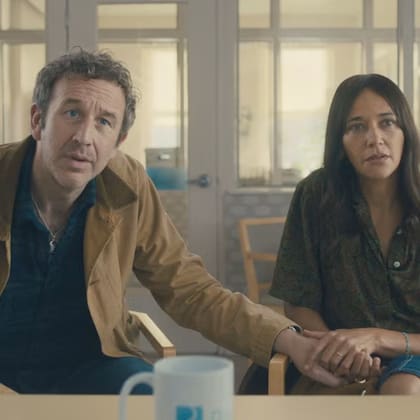 Cuando la vida de Amanda está en peligro, su esposo Mike toma una decisión espantosa para mantenerla con vida