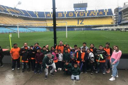 Cuando los chicos viajaron a Buenos Aires conocieron "La Bombonera"