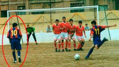 Cuando Messi no pateaba tiros libres