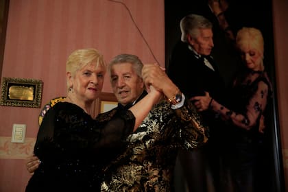 Cuando se conocieron ella apenas bailaba, pero de a poco se animó a dejarse llevar por el ritmo de Nito