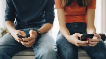 Cuando se le pregunta qué le ha traído convertirse en un meme, Lara es enfática: mucha intimidación, depresión y falta de confianza en sí misma y en las personas."