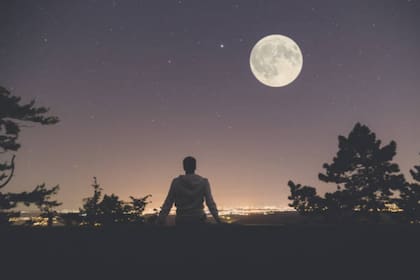 ¿Cuándo se puede ver la Luna llena en mayo?