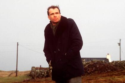 Los protagonistas de la serie documental fueron elegidos específicamente para tratar de probar que el rígido sistema de clases británico dejaba muy poco lugar para la movilidad social ascendente