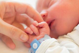 Coronavirus. Un bebé con altísima carga viral desconcierta a los investigadores