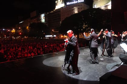 Cuando Tango Argentino llegó al Obelisco porteño en 2011