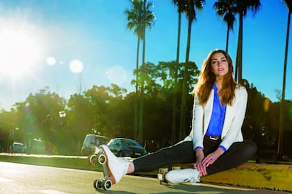 Cuando vivía en Córdoba tomaba clases de patín y se lucía en competencias. Hoy sólo le queda como un hobby: “Me encanta patinar, me parece divertido y además es buenísimo para trabajar todo el cuerpo”.