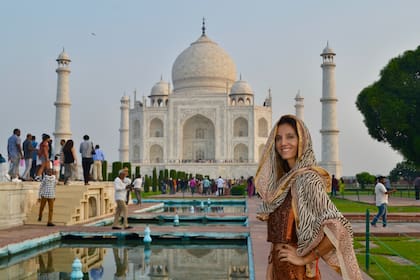 “Cuando voy muerta de calor pienso: qué suerte que tenemos en Argentina de andar como queremos. Y eso me hace extrañar la cultura latina y nuestra forma de expresión a través del cuerpo y la seducción”.