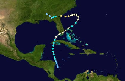 Cuando ya se estaba alejando y perdiendo fuerza, después del experimento, de repente el huracán King giró.