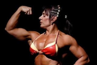 Entró a un gimnasio sin saber nada y salió convertida en la primera fisicoculturista argentina