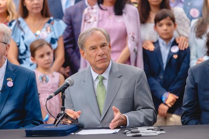 Cuántos mandatos puede cumplir Greg Abbott al frente del estado de Texas