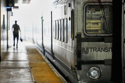 Cuatro horas antes de cada partido, el acceso a determinados trenes quedará reservado únicamente para quienes posean entradas