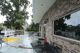 Cuatro muertos y al menos 20 heridos en tiroteo en un bar de Carolina del Sur