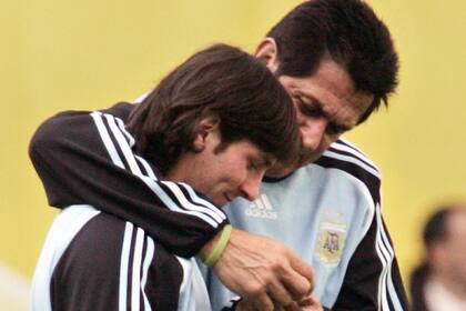 Cuatro mundiales jugó Fillol: Alemania 74, Argentina 78, España 82..., y Alemania 2006, como entrenador de arqueros, cuando aparecía un tal Lionel Messi 