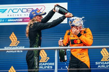 Cuatro triunfo, cuatro podios y siempre entre las seis mejores del clasificador en 14 pruebas, la estadística que llegó a Doriane Pin a conquistar el título en la F1 Academy