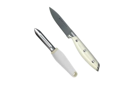 Cuchillo para vegetales y un pelador