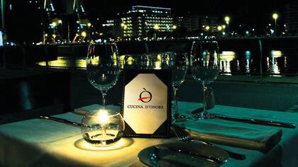 Cucina D''Onore, una trattoria con vista al esplendor de Puerto Madero