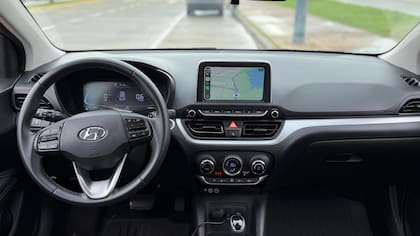 Cuenta con control de velocidad crucero con función de limitador de velocidad
