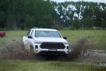 Cuenta con cuatro modos de manejo para adaptarse a los distintos caminos
