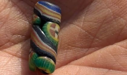 Cuenta de vidrio de mosaico