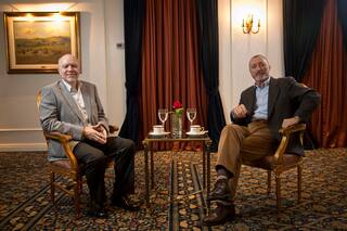 Pérez-Reverte y Fernández Díaz, un juego de lealtades más allá de la literatura