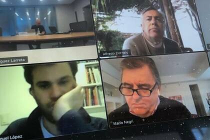 La reunión duró dos horas y media. El plan es repetir los encuentros todos los lunes