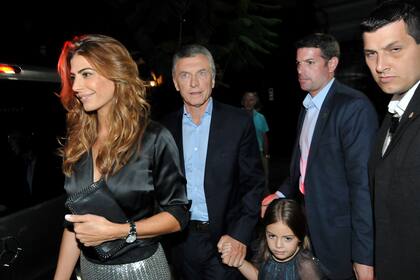 Mauricio Macri llegó acompañado por Juliana Awada y su hija, Antonia