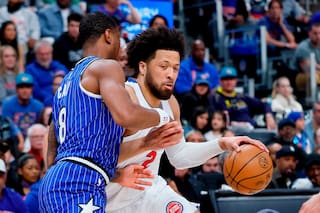 Cunningham y Harris ayudan a los Pistons a remontar y ganar la primera serie de playoffs en 18 años