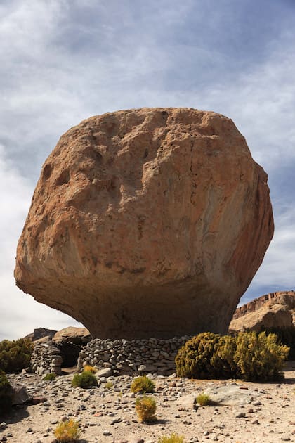Curioso corral de piedras en Casabindo