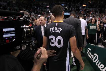 Curry brilla en la NBA