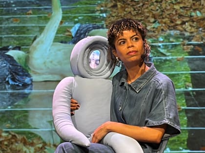 "Cybebu", presentado por Eduardo Navarro, y Yina Jiménez Suriel