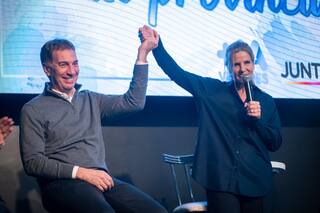 Cynthia Hotton quiere ser candidata y sorprendió a Diego Santilli en el escenario