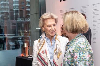 Cynthia Perkins en la noche de Fundación Cruzada Patagónica