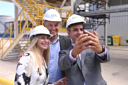 Adorni habló de las retenciones, ratificó que continuará la reducción de impuestos y pidió estar “atentos” al discurso de Milei el domingo