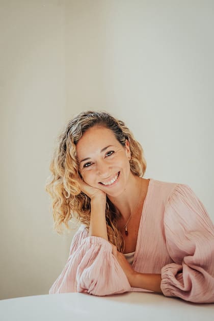 Dafne realizará una práctica de Intención en Movimiento para reenergizar, empoderar y liberar