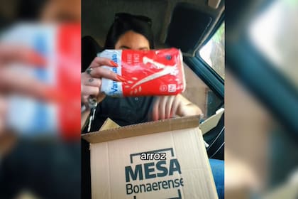Daiana Zunino compartió su experiencia al retirar la caja de alimentos (Captura video)