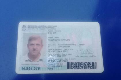 Dal Cin tiene 55 años y vive en La Plata