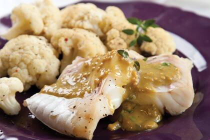 Mucha gente le da más sabor al abadejo con mostaza