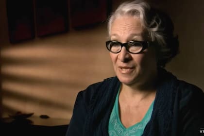 Dalila Herbst cuenta su experiencia en el hallazgo de Priebke en el documental Nazi Hunters, de la cadena estadounidense ABC