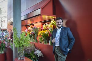 Damián Betular abrió su nueva pastelería en Villa Devoto: ¿qué precios tienen sus tortas y macarons?