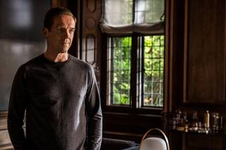 Damian Lewis regresa a Billions en modo “part time”, tras el luto por la muerte de su esposa, Helen McCrory