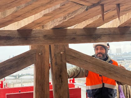 Damián Pinardi levantó toda la cubierta del coro y del ábside