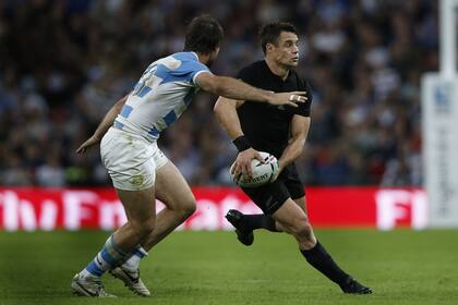 Dan Carter regresa con su experiencia y clase a Nueva Zelanda, para un Súper Rugby atípico