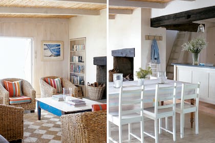 Dándole un marco perfecto a muebles de todas las edades, los pisos del living-comedor con cocina integrada se hicieron usando cemento alisado, al que se le agregó el brillo de la arena de la playa vecina.