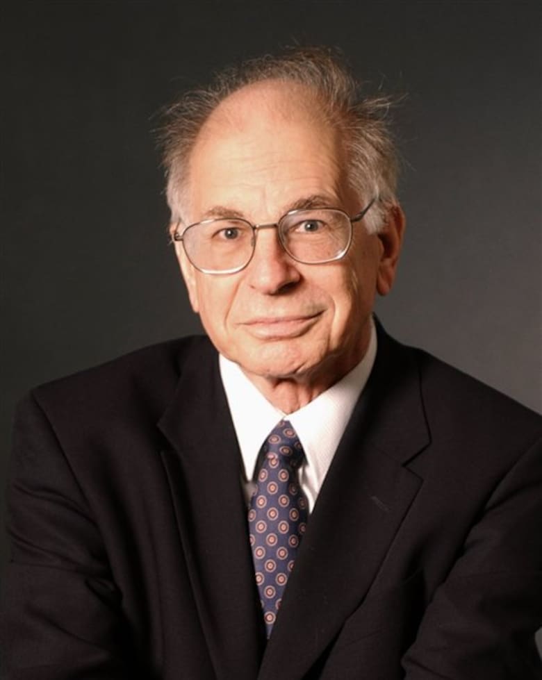 Daniel Kahneman se centró en el estudio de la toma de decisiones de los seres humanos
